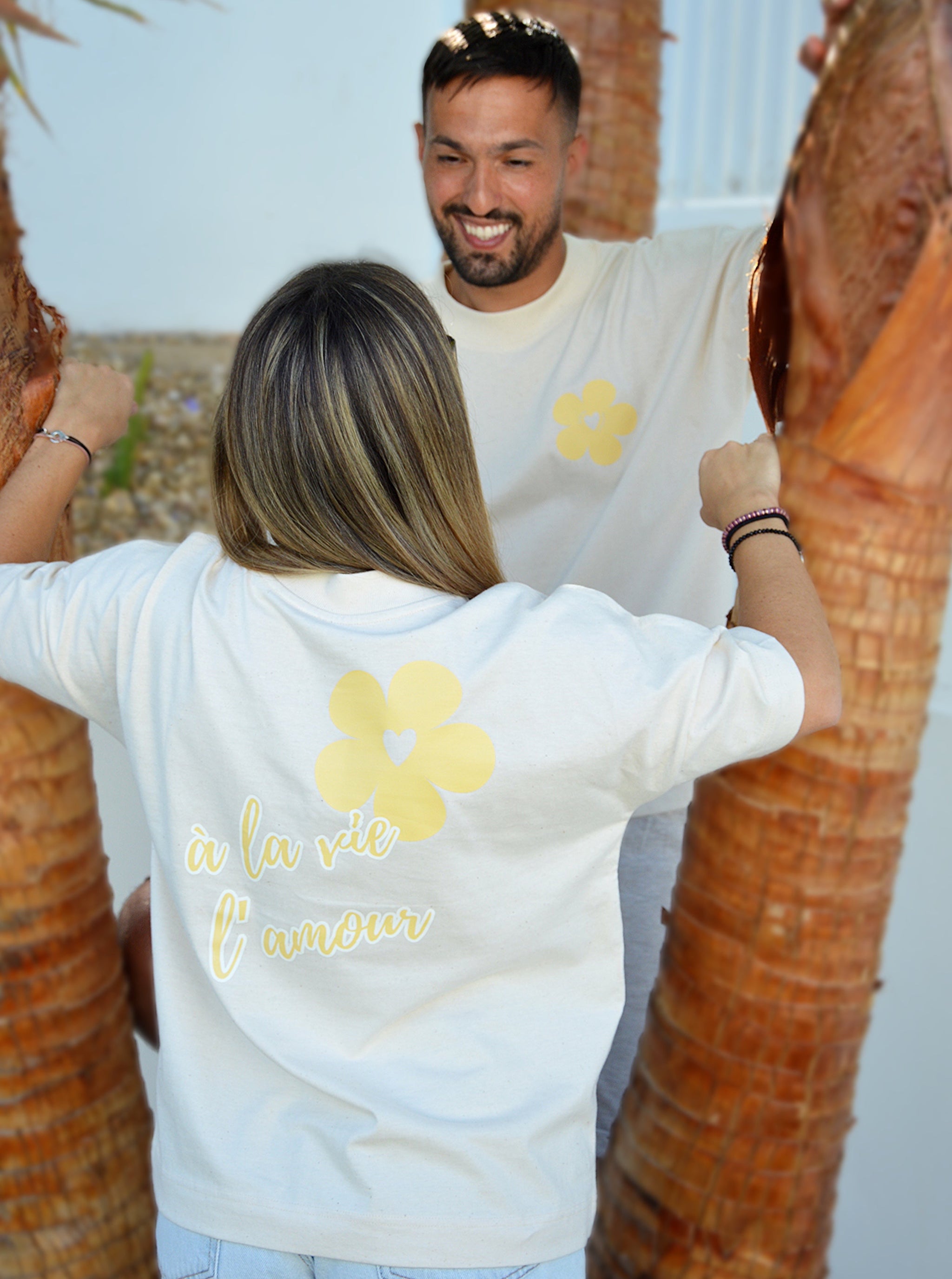 Duo de T-shirts Parent/Enfant "A la vie, à l'amour" - Jaune