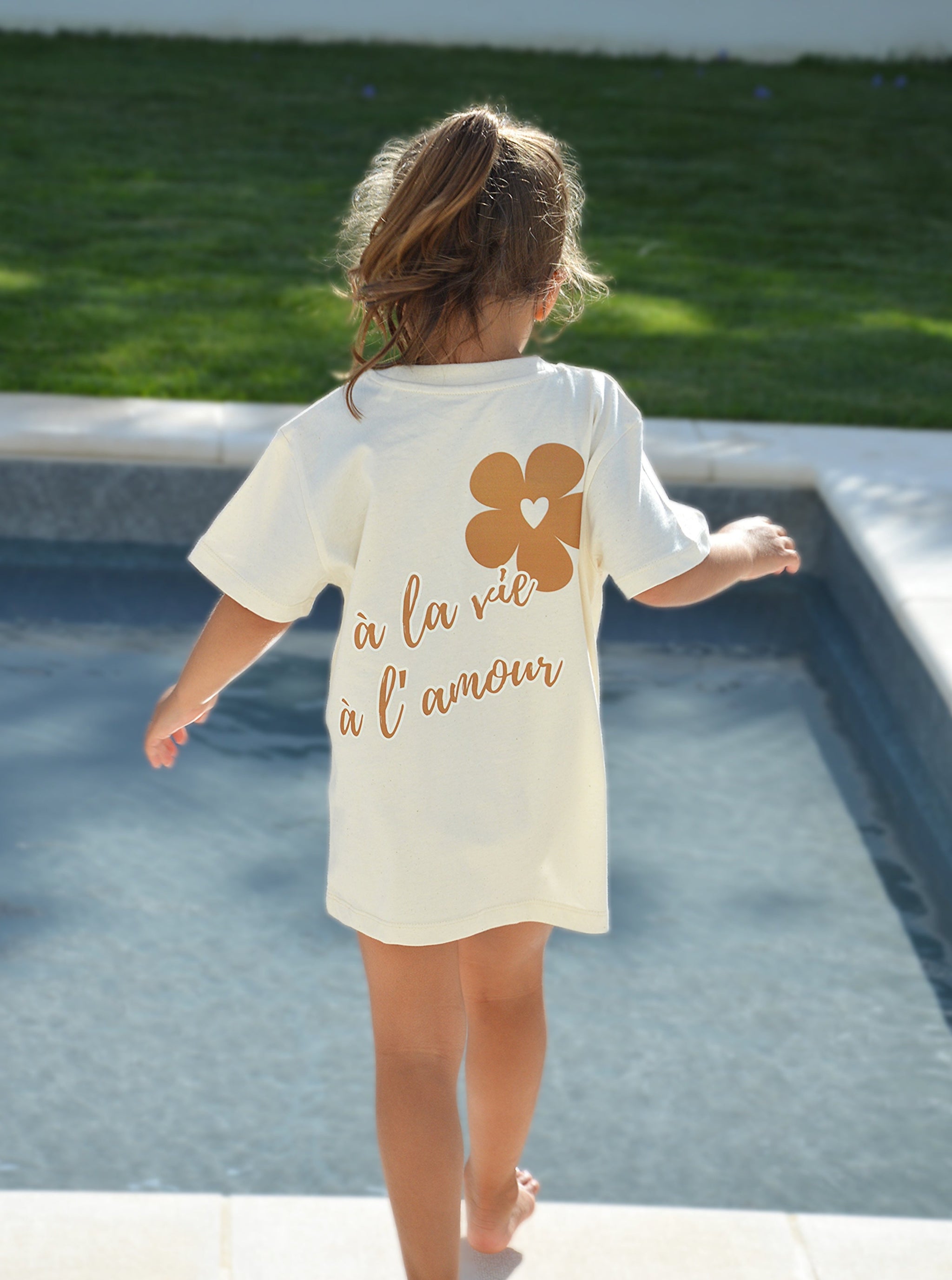 T-shirt Enfant Beige "A la vie à l'amour" - Camel