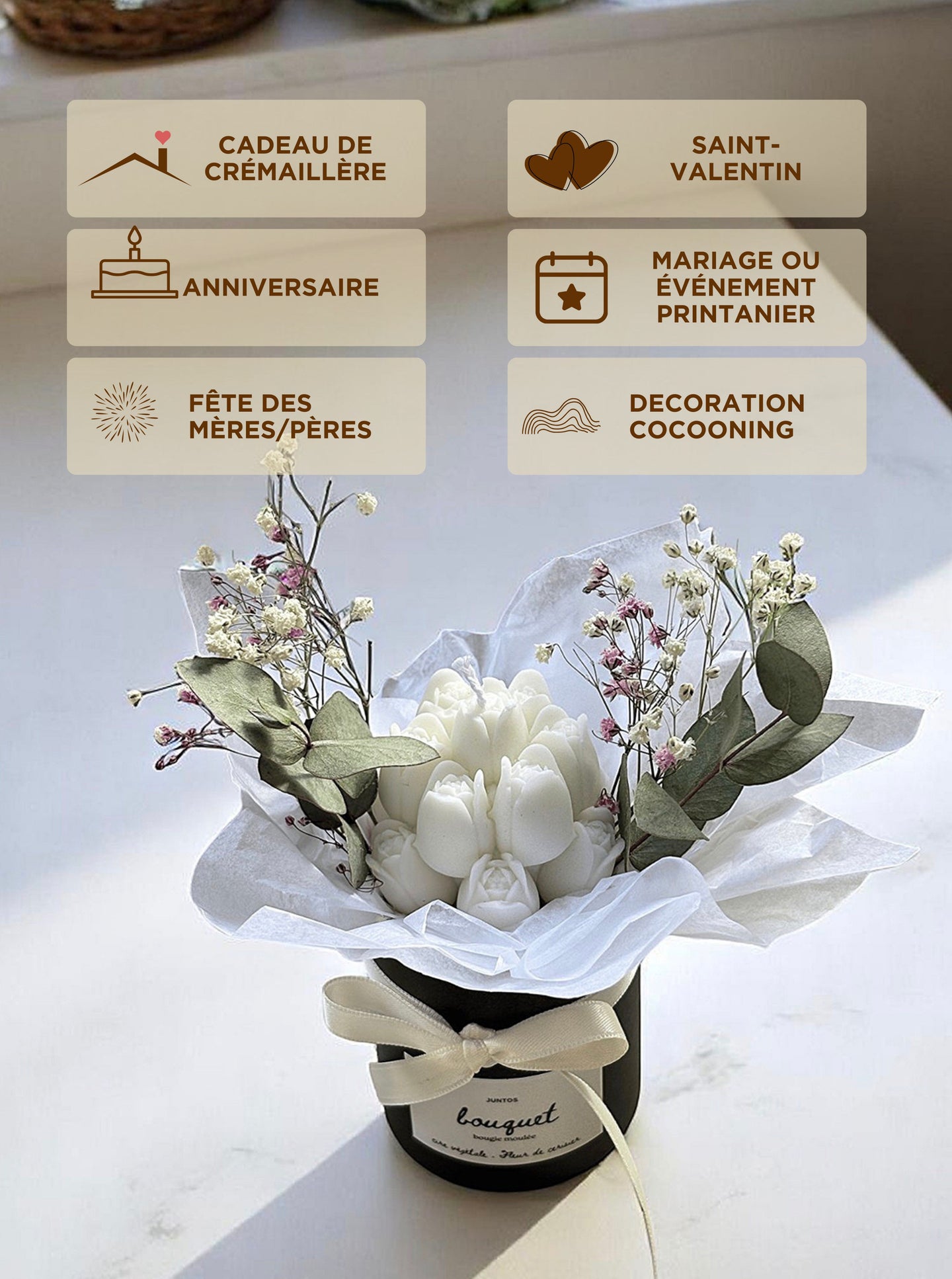 Bougie bouquet moulée avec fleurs séchées – Pot noir
