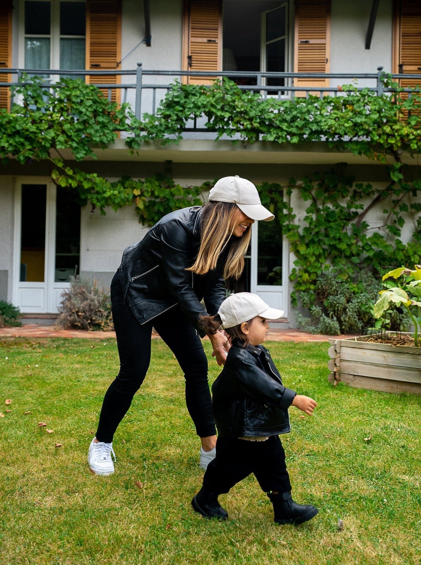 Duo casquettes maman & fille beiges coton bio - Mamacita et Chiquita - JUNTOS